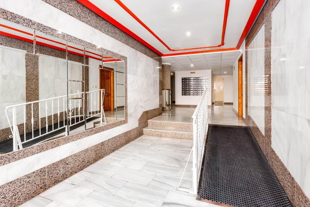 Cozy Appartment Torrevieja At Irina Bagian luar foto
